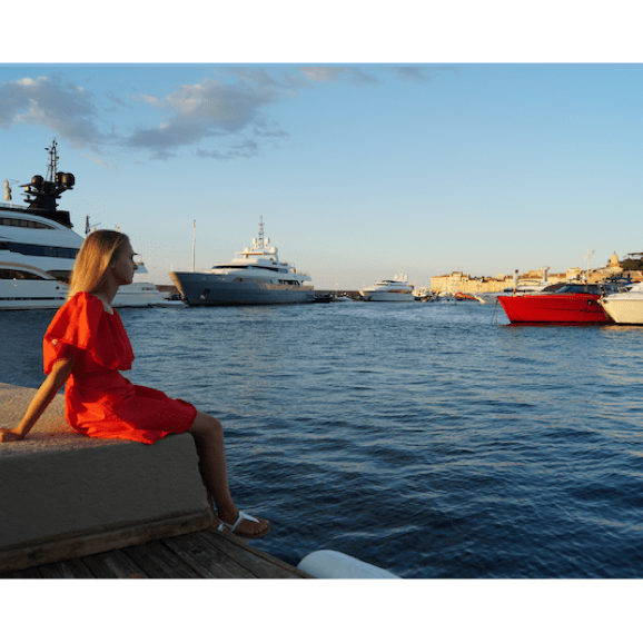Robe courte Rouge pois blanc<br>Limitée 5 pièces – Image 6
