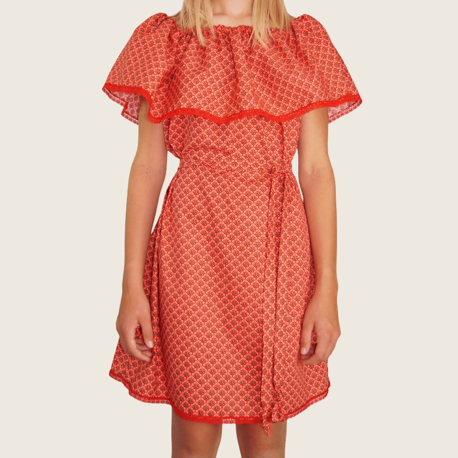 Robe courte Rouge fleurs<br>Limitée 10 pièces – Image 2
