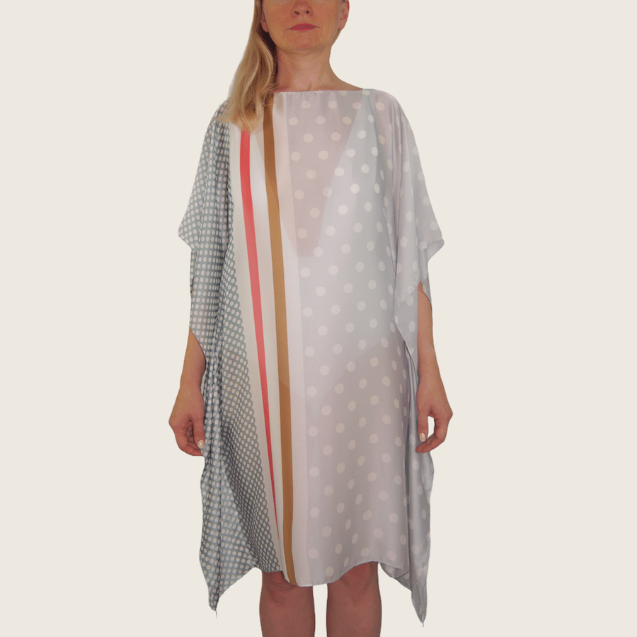 Tunique gris pois blanc<br>
Limitée 17 pièces – Image 8