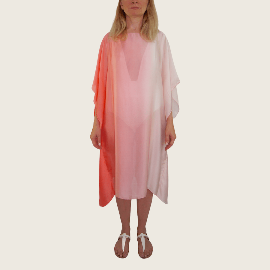 Tunique rose blanc<br>
Limitée à 12 pièces